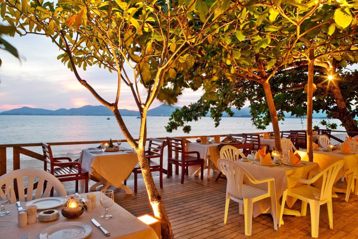 Hotel By The Sea Panwa Beach Exterior foto